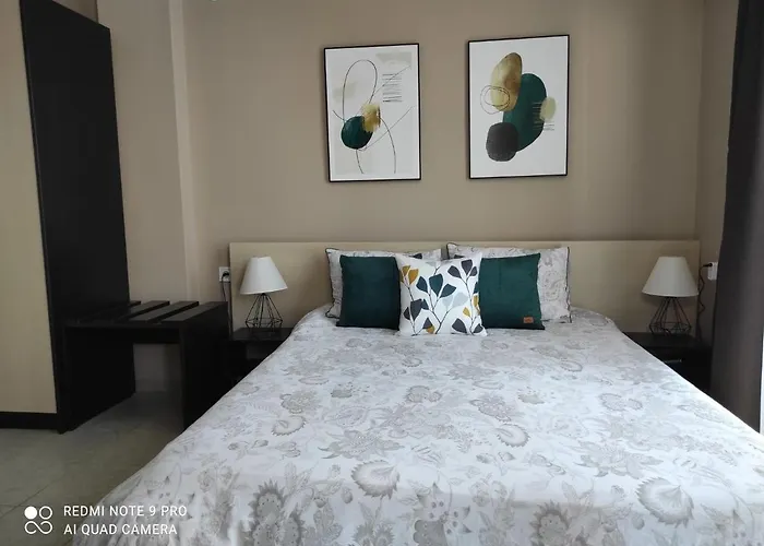 къща симона 게스트하우스 3*