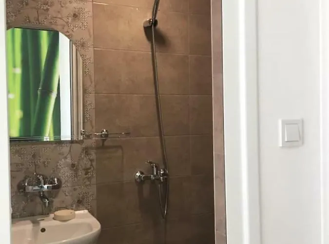 къща симона 게스트하우스 3*